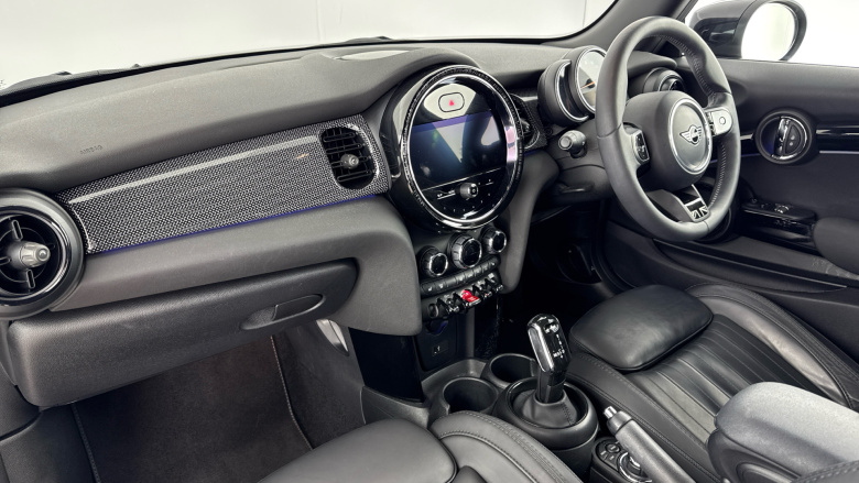 MINI Hatchback 1.5 Cooper Exclusive 3dr Auto Petrol Hatchback